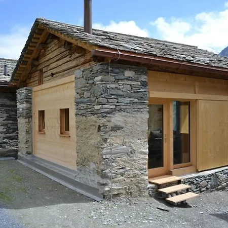 Gääschi Leis Ferienhaus *